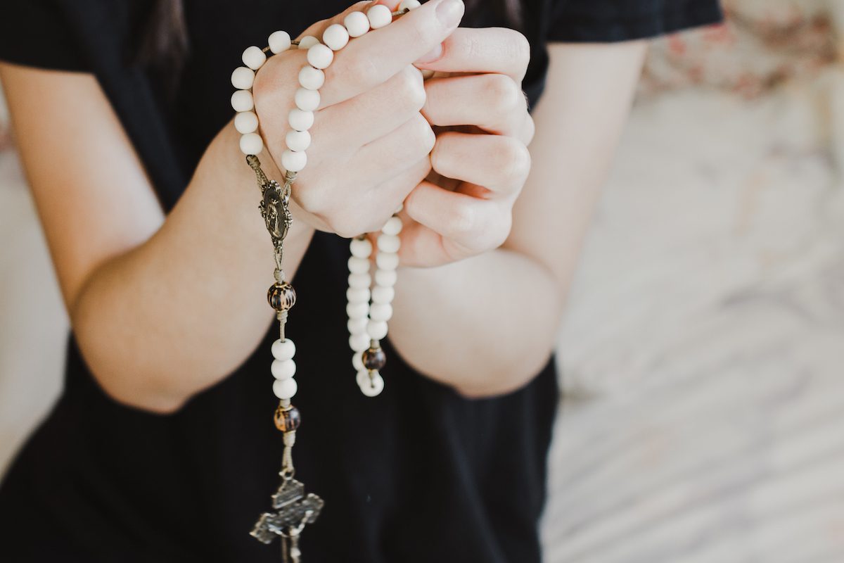 Ladies Rosary and Fellowship